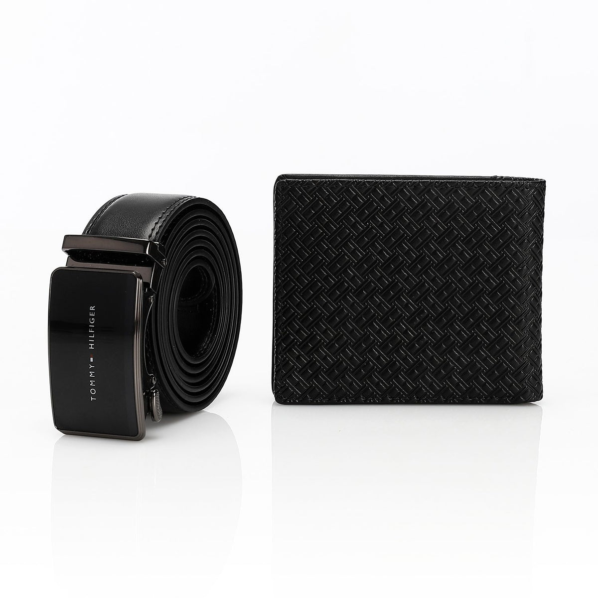 TOMMY HILFIGER set (Wallet & Belt)