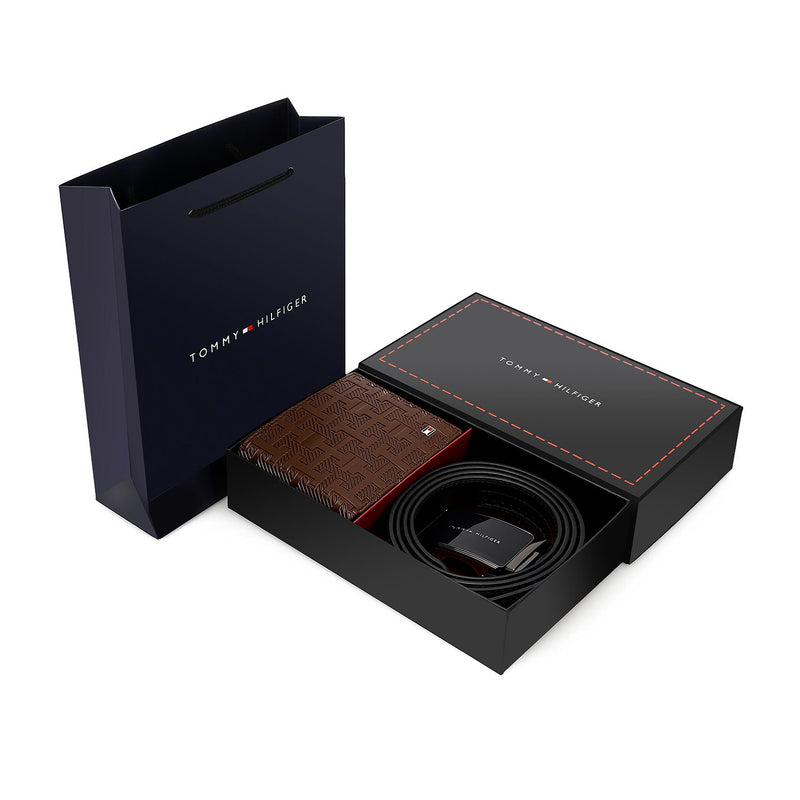 TOMMY HILFIGER set (Wallet & Belt)