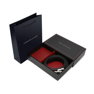 TOMMY HILFIGER set (Wallet & Belt)