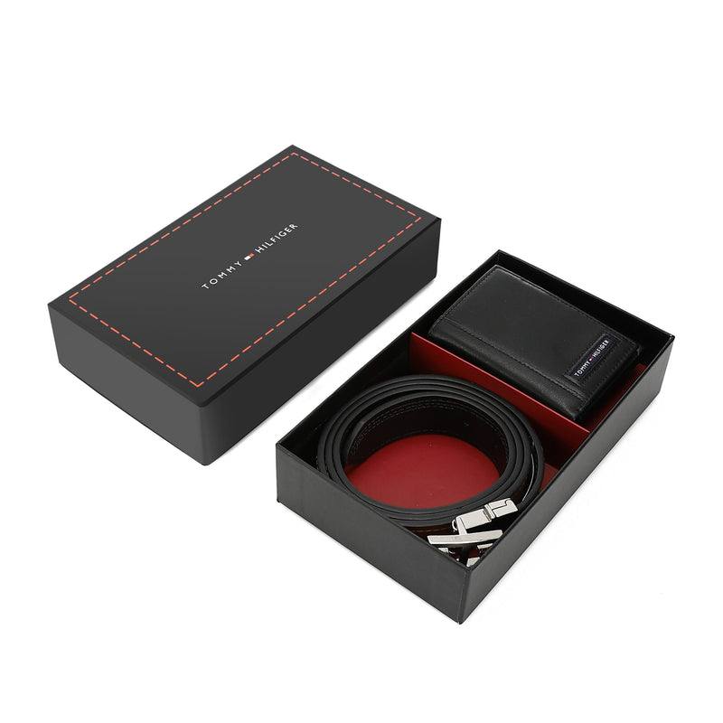 TOMMY HILFIGER set (Wallet & Belt)