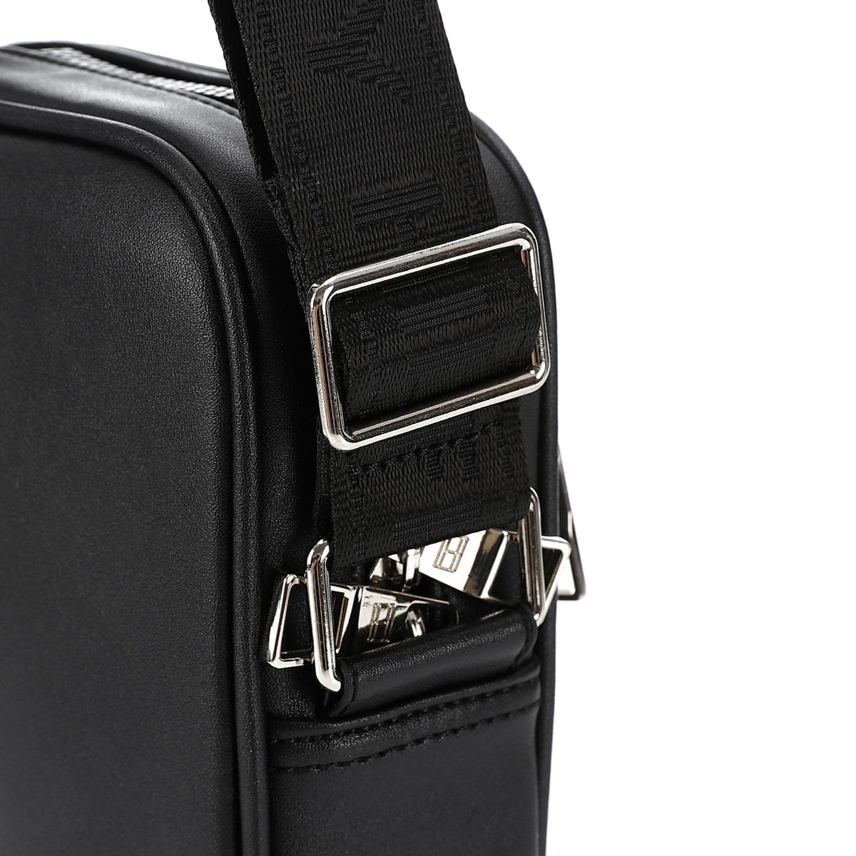 TOMMY HILFIGER Hand bag