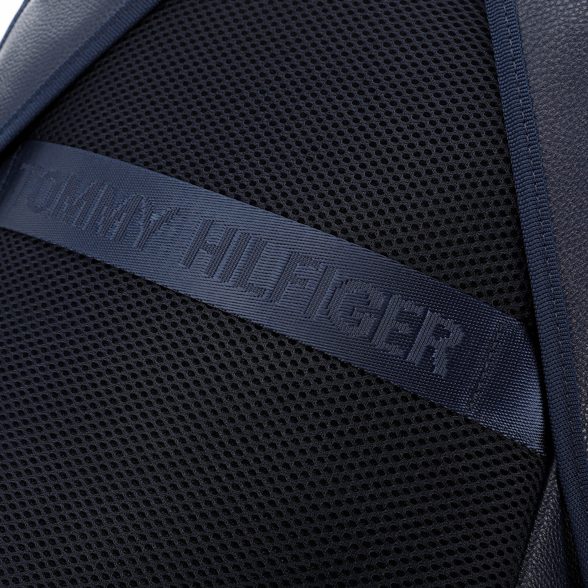 TOMMY HILFIGER Bag