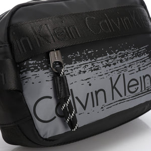 CALVIN KLEIN Hand bag