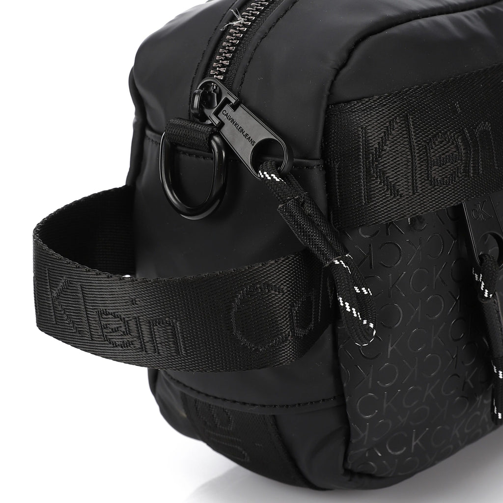 CALVIN KLEIN Hand bag
