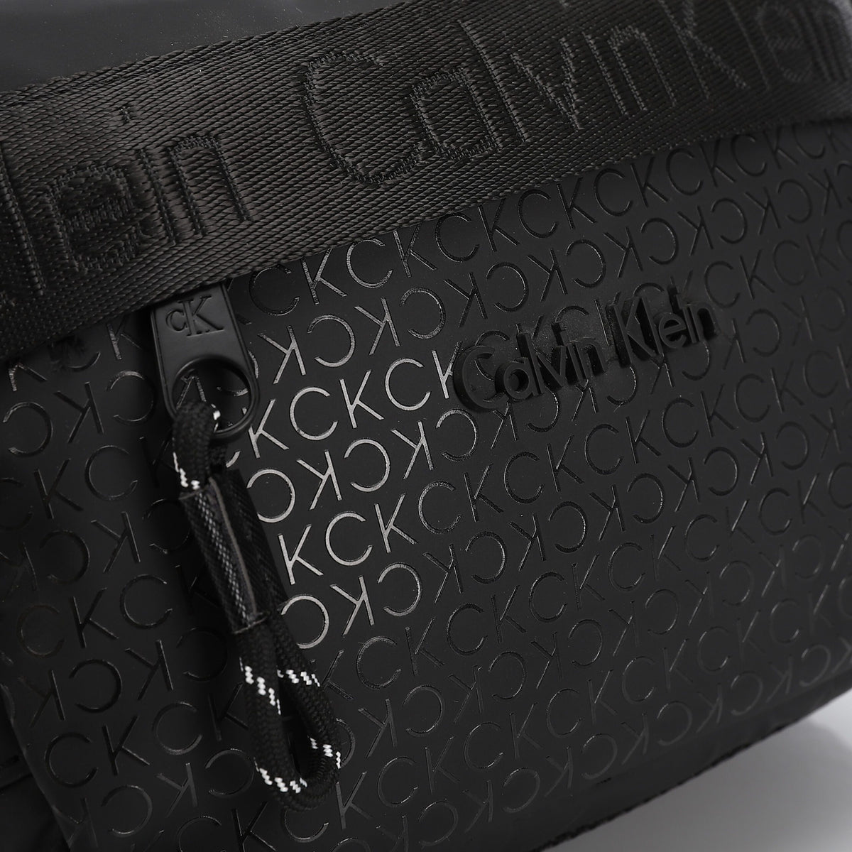 CALVIN KLEIN Hand bag