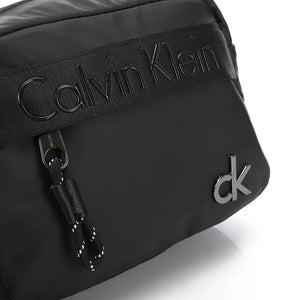 CALVIN KLEIN Hand bag