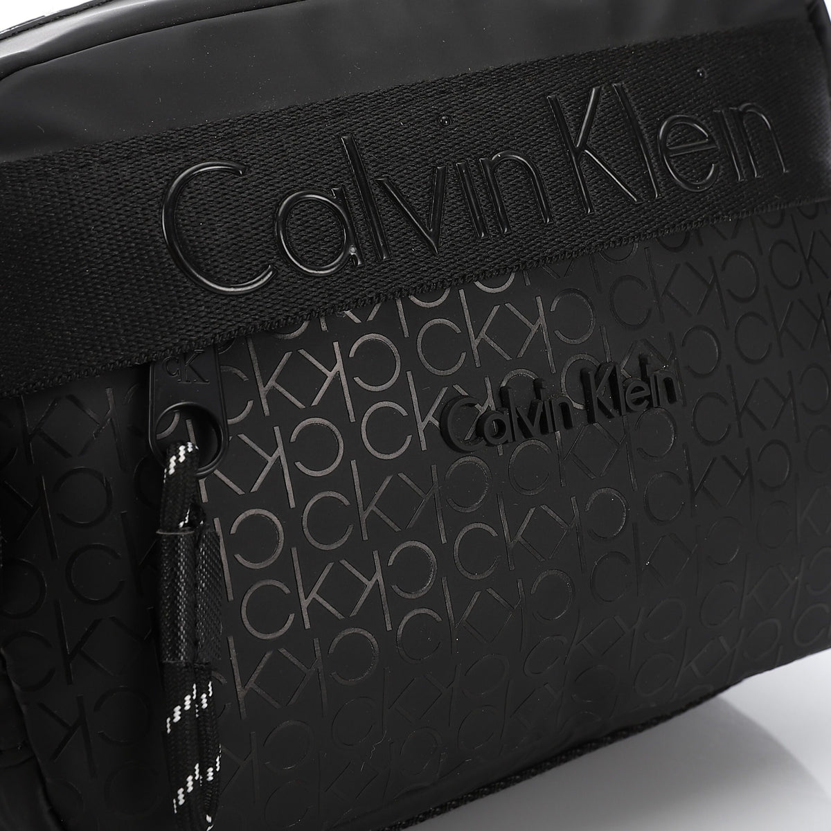 CALVIN KLEIN Hand bag