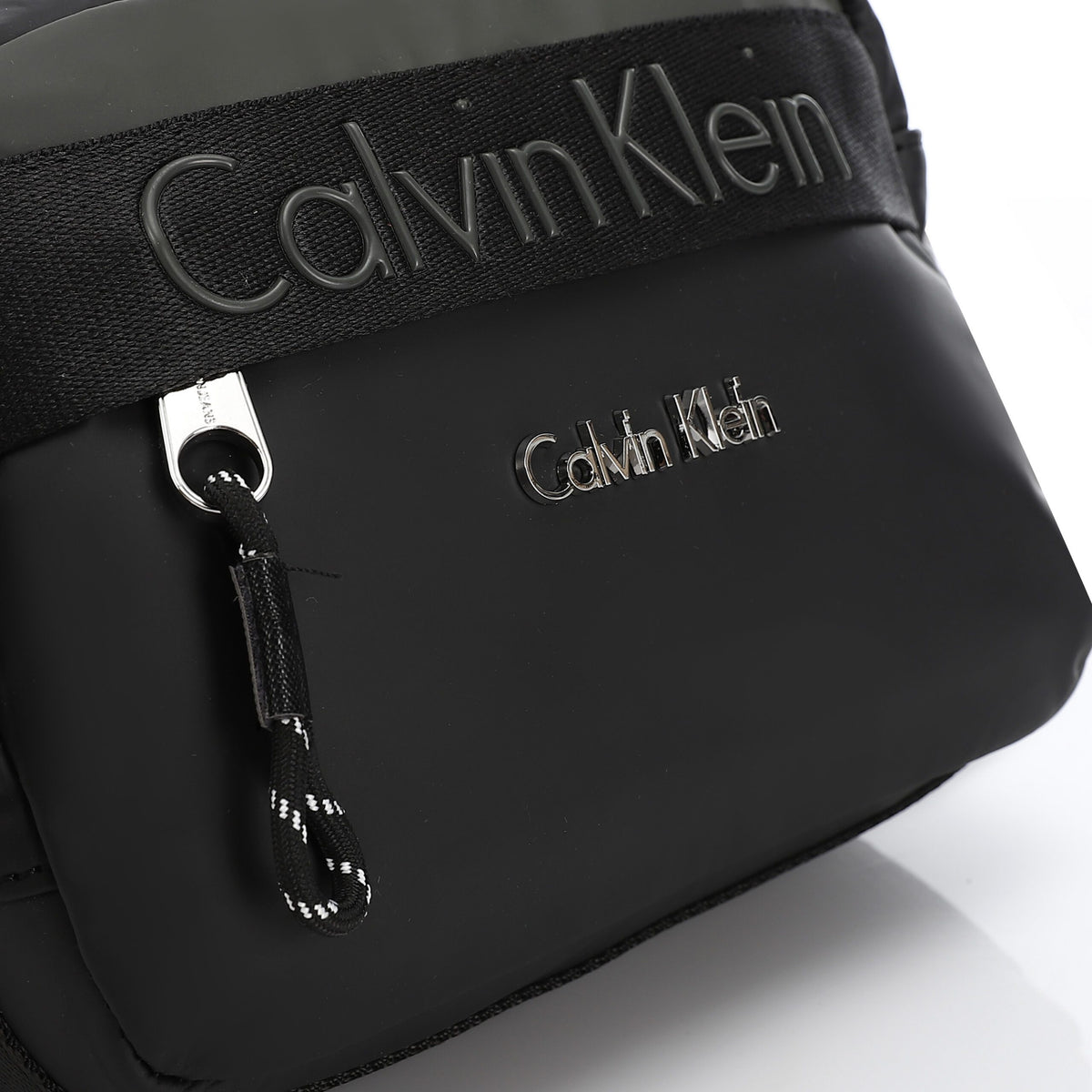 CALVIN KLEIN Hand bag