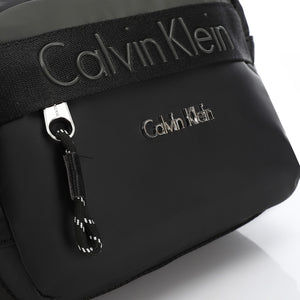 CALVIN KLEIN Hand bag
