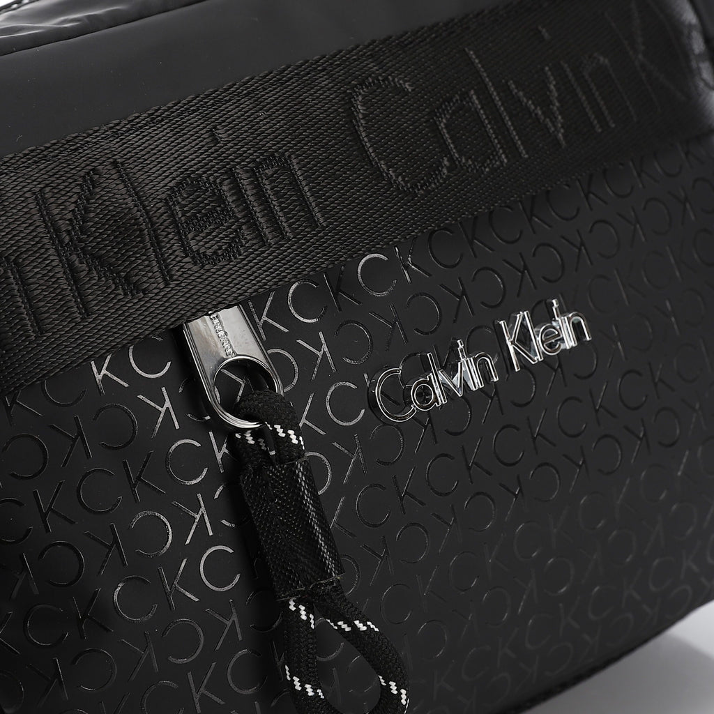 CALVIN KLEIN Hand bag