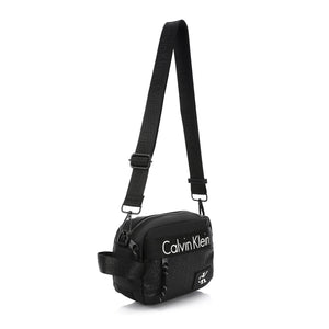 CALVIN KLEIN Hand bag