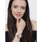 Guess Watch For Women W0653L4 - Image 6