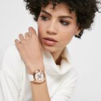 Guess Watch For Women W0911L5 - Image 8