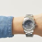 Guess Watch For Women W0774L6 - Image 11