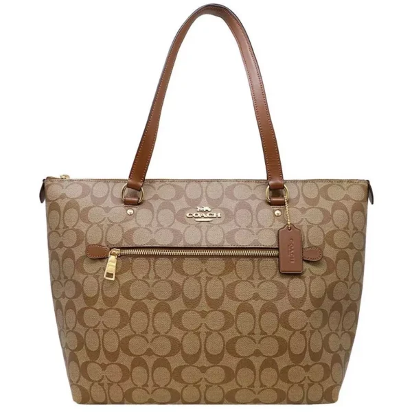 Coach Gallery Tote Bag in Signature Canvas