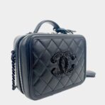 Chanel Cross Bag For Women - Image 2