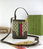 Gucci Cross Bag For Women - Image 2