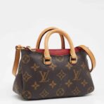 Louis Vuitton Cross Bag For Women - Image 2