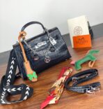 Hermes Cross Bag For Women - Image 3