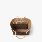 Louis Vuitton Hand Bag For Women - Image 3