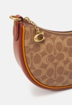 Coach Cross Bag For Women - Image 4