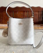Coach Cross Bag For Women - Image 4