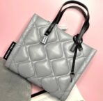 Marc Jacobs Cross Bag For Women - Image 5