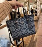 Coach Cross Bag For Women - Image 5