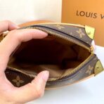 Louis Vuitton Cross Bag For Women - Image 6