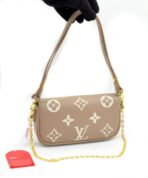 Louis Vuitton Cross Bag For Women - Image 6