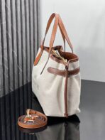 Coach Cross Bag For Women - Image 6