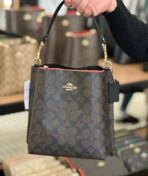 Coach Cross Bag For Women - Image 7