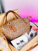 Coach Cross Bag For Women - Image 7