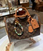 Louis Vuitton Cross Bag For Women - Image 8