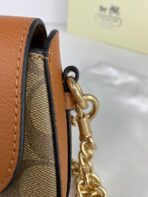 Coach Cross Bag For Women - Image 9