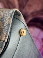 Coach Cross Bag For Women - Image 10