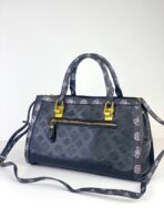 Guess Cross Bag For Women - Image 10