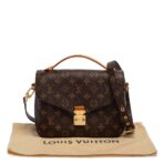 Louis Vuitton Cross Bag For Women - Image 11