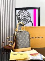 Louis Vuitton Backpack For Women - Image 11