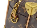 Louis Vuitton Cross Bag For Women - Image 11