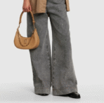 Marc Jacobs Hand Bag For Women - Image 12