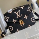 Louis Vuitton Cross Bag For Women - Image 12