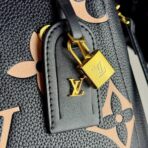 Louis Vuitton Cross Bag For Women - Image 14