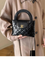Chanel Cross Bag For Women - Image 17