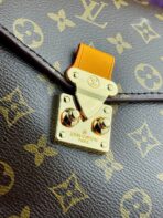 Louis Vuitton Cross Bag For Women - Image 17