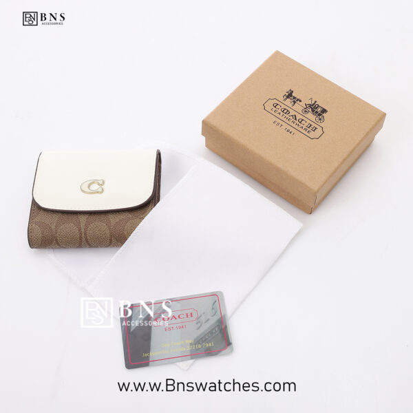 Coach Wyn Small Wallet For Women