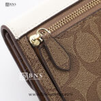 Coach Wyn Small Wallet For Women - Image 8